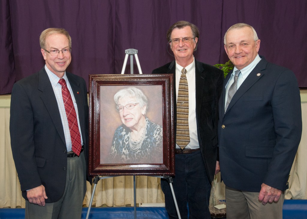 Dedication_AnnGeigerCenter